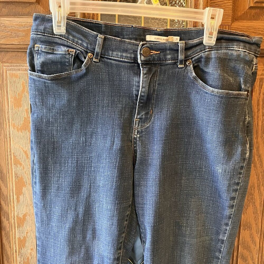 Levi's Jeans Women Size 31 (31x29) Blue Classic Boot Denim - Picture 6 of 16
